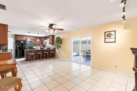 7 E Sovereign Ln, Ormond Beach, FL 32176 photo 11