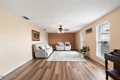 7 E Sovereign Ln, Ormond Beach, FL 32176 photo 17