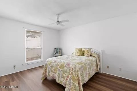 7 E Sovereign Ln, Ormond Beach, FL 32176 photo 21