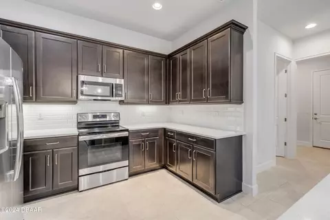 842 Pinewood Dr, Ormond Beach, FL 32174 photo 10