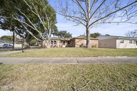 1312 Golf Ave, Ormond Beach, FL 32174 photo 5