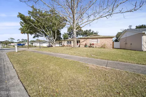 1312 Golf Ave, Ormond Beach, FL 32174 photo 6