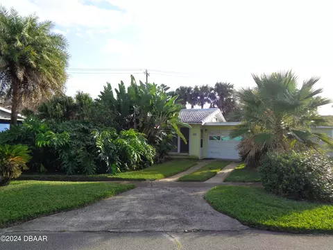 33 Ocean Shore Dr, Ormond Beach, FL 32176