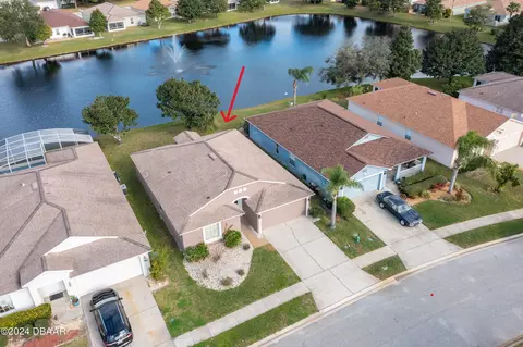 228 Dahoon Holly Dr, Daytona Beach, FL 32117