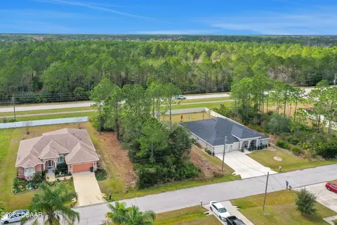 8 Flat Rock Ln, Palm Coast, FL 32137