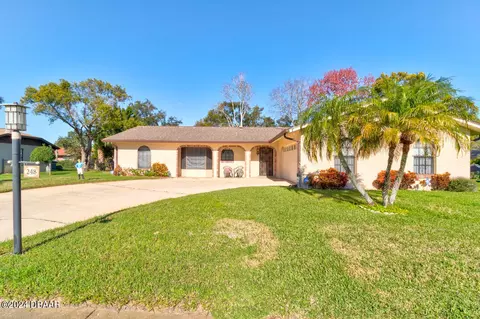 248 Georgetowne Blvd, Daytona Beach, FL 32119