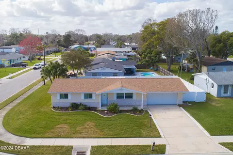 2348 Brian Ave, South Daytona, FL 32119
