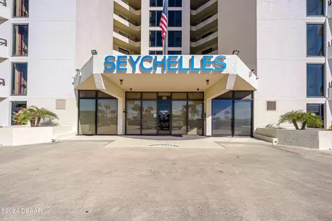 3855 S Atlantic Ave #306, Daytona Beach Shores, FL 32118