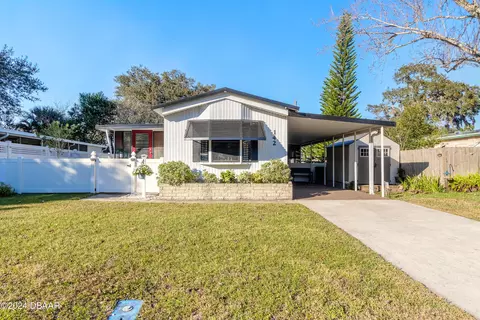 142 Westgate Dr, Port Orange, FL 32129