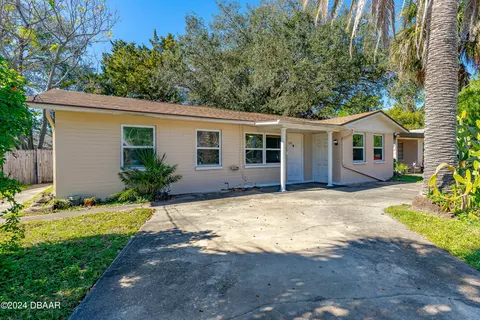 634 Virginia Ave, Holly Hill, FL 32117