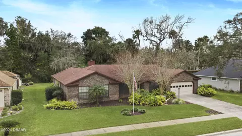805 George Hecker Dr, South Daytona, FL 32119