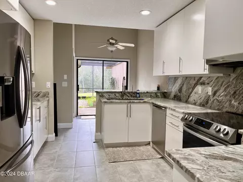 1917 Sprucewood Way, Port Orange, FL 32128