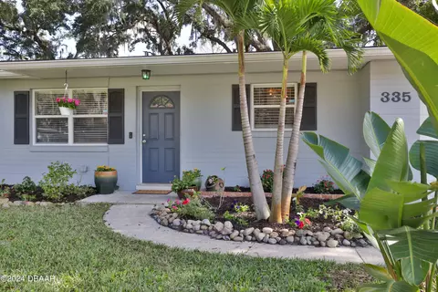 335 Pine St, Ormond Beach, FL 32174 photo 2