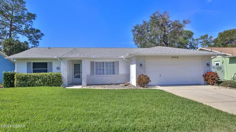2956 Bristol Ln, South Daytona, FL 32119