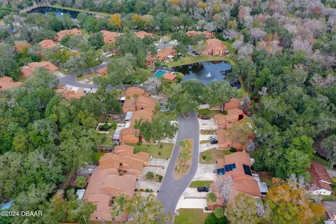 37 Park Pl, Ormond Beach, FL 32174 photo 2