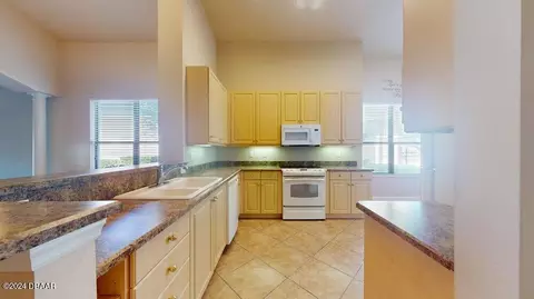 719 Cobblestone Dr, Ormond Beach, FL 32174 photo 6
