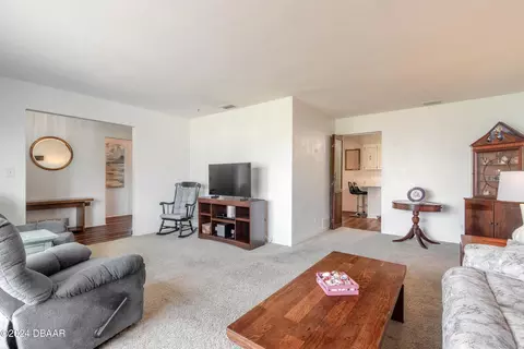 204 Standish Dr, Ormond Beach, FL 32176 photo 8