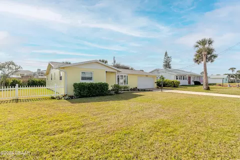 204 Standish Dr, Ormond Beach, FL 32176 photo 4
