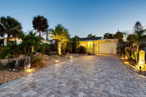 6 Palm Dr, Ormond Beach, FL 32176