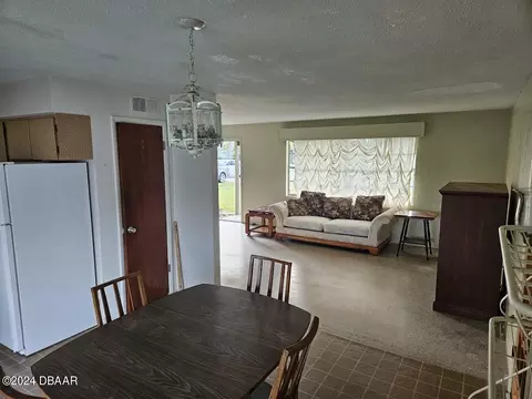 21 Plaza Dr, Ormond Beach, FL 32176 photo 6