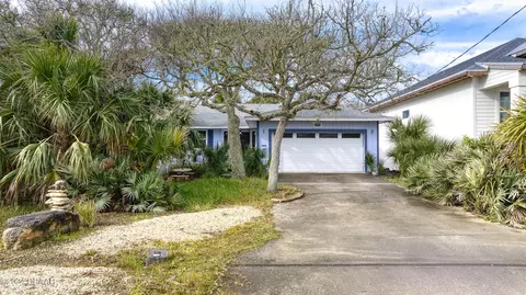 2722 S Daytona Ave, Flagler Beach, FL 32136