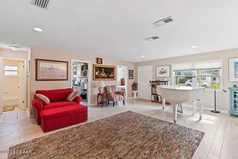 335 Warwick Ave, Ormond Beach, FL 32174 photo 7