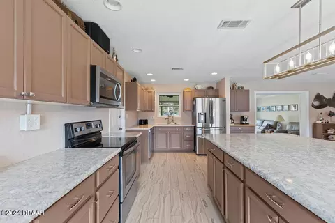 335 Warwick Ave, Ormond Beach, FL 32174 photo 13