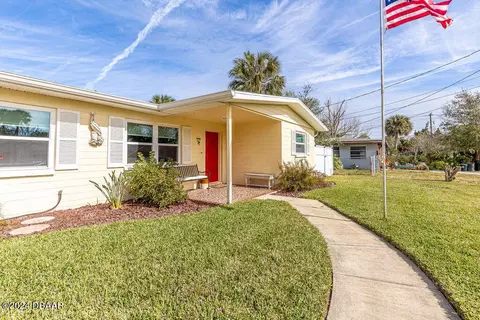335 Warwick Ave, Ormond Beach, FL 32174 photo 2