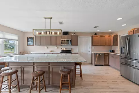 335 Warwick Ave, Ormond Beach, FL 32174 photo 11