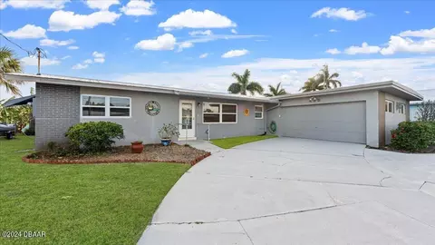 432 N Waterway Dr, Satellite Beach, FL 32937
