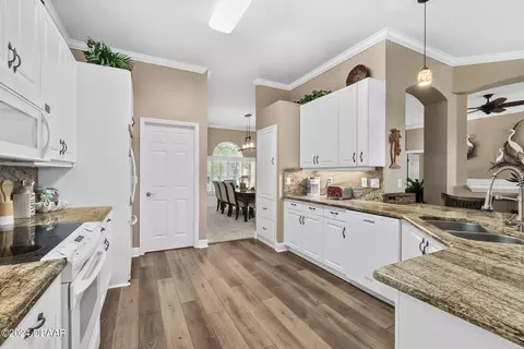 1215 Hampstead Ln, Ormond Beach, FL 32174 photo 12