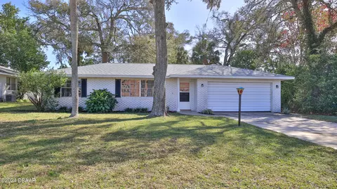 94 Domicilio Ave, Ormond Beach, FL 32174