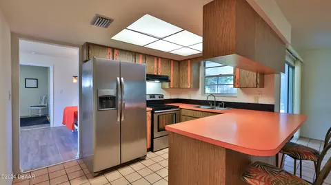 Kitchen - 94 Domicilio Ave, Ormond Beach, FL 32174 photo 2 of 2