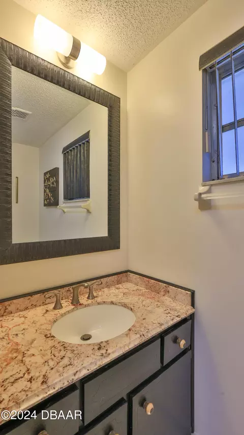 Bath - 94 Domicilio Ave, Ormond Beach, FL 32174 photo 3 of 3