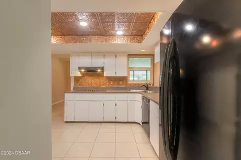 Kitchen - 236 Whippoorwill Ln, Ormond Beach, FL 32174 photo 1 of 3