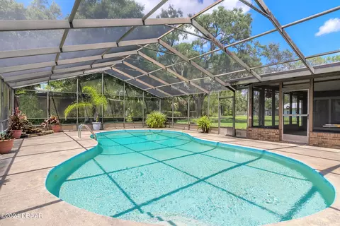 Exterior - 236 Whippoorwill Ln, Ormond Beach, FL 32174 photo 9 of 11