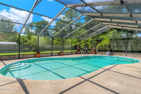 Exterior - 236 Whippoorwill Ln, Ormond Beach, FL 32174 photo 8 of 11