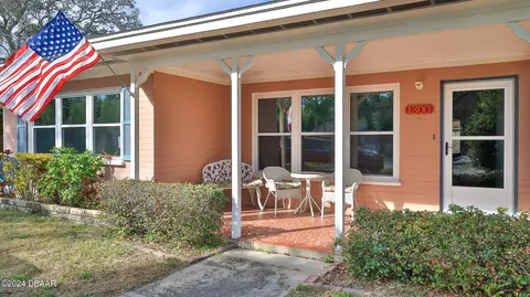 1300 Moravia Ave, Holly Hill, FL 32117