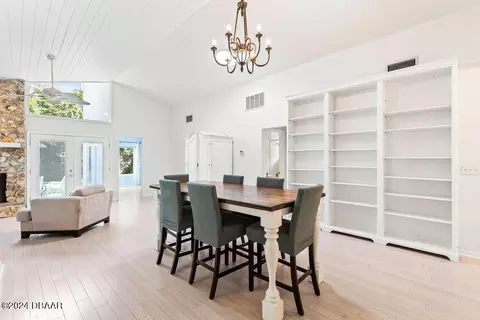 1631 John Anderson Dr, Ormond Beach, FL 32176 photo 4