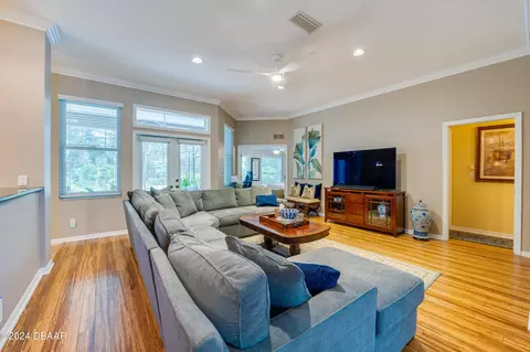 Living - 3613 Galway Ln, Ormond Beach, FL 32174 photo 2 of 5