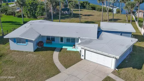 3818 Cardinal Blvd, Port Orange, FL 32127