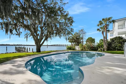 136 Riverside Dr, Ormond Beach, FL 32176 photo 34