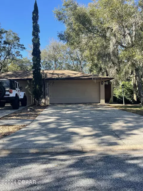 6173 Sequoia Dr, Port Orange, FL 32127