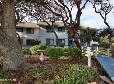4401 Sea Mist Dr #105, New Smyrna Beach, FL 32169