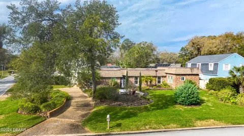 104 Rio Pinar Dr, Ormond Beach, FL 32174