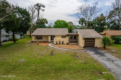 14 Clark Ln, Palm Coast, FL 32137