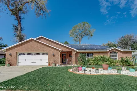 924 George Hecker Dr, South Daytona, FL 32119