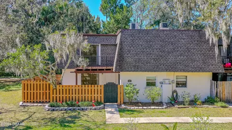 69 Springwood Sq, Port Orange, FL 32129