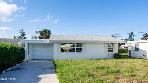 49 Hibiscus Dr, Ormond Beach, FL 32176