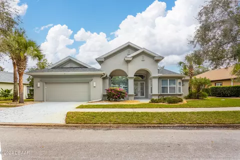 58 River Trail Dr, Palm Coast, FL 32137